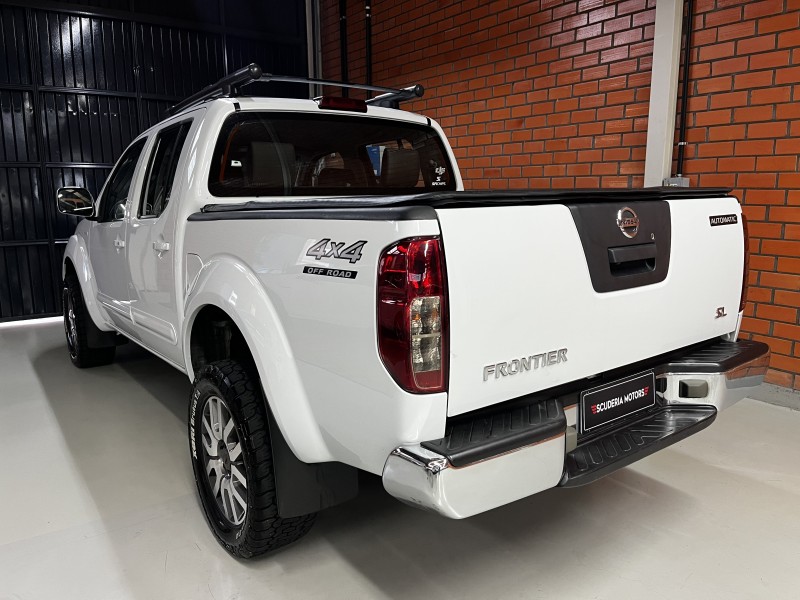 FRONTIER 2.5 SL 4X4 CD TURBO ELETRONIC DIESEL 4P AUTOMÁTICO - 2014 - BENTO GONçALVES
