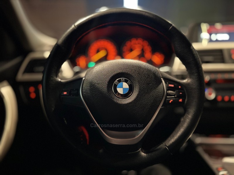 320I 2.0 16V TURBO ACTIVE FLEX 4P AUTOMÁTICO - 2015 - FARROUPILHA