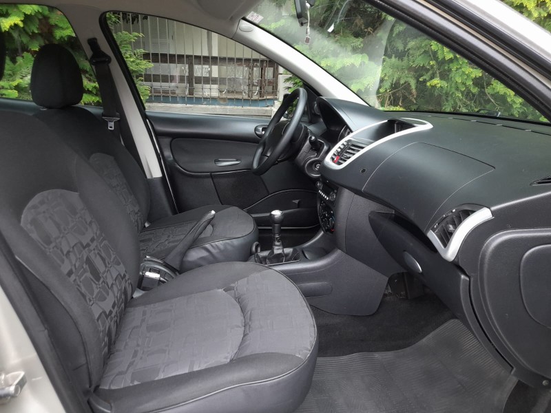 207 1.4 XR 8V FLEX 4P MANUAL - 2011 - FARROUPILHA