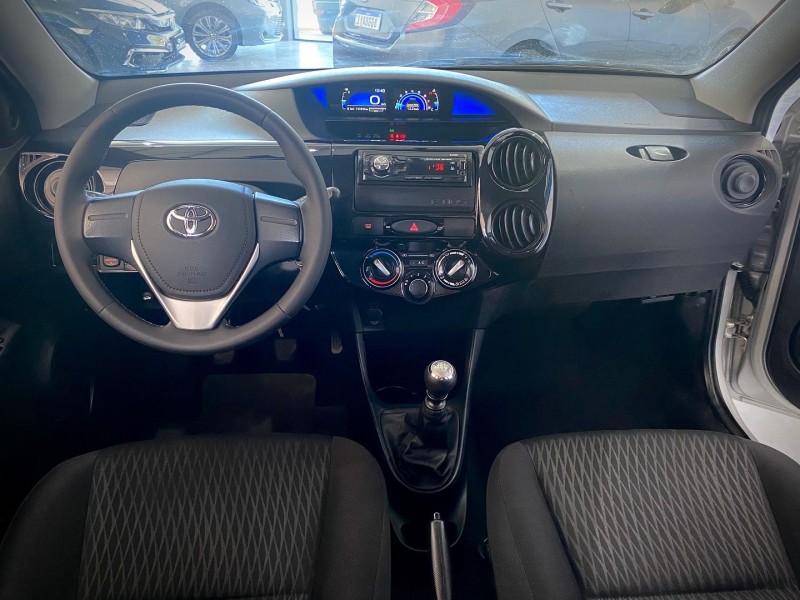 ETIOS 1.3 16V FLEX 4P MANUAL - 2017 - LAJEADO