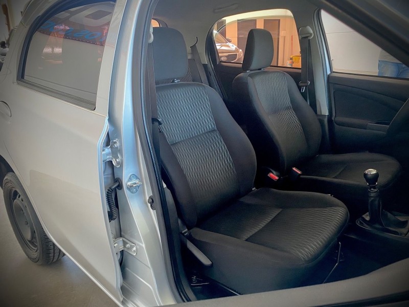 ETIOS 1.3 16V FLEX 4P MANUAL - 2017 - LAJEADO