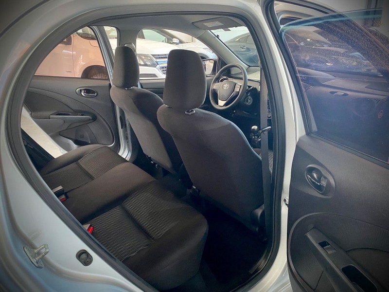ETIOS 1.3 16V FLEX 4P MANUAL - 2017 - LAJEADO