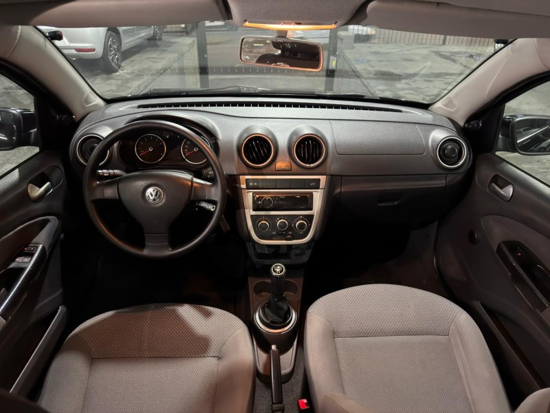 VOYAGE 1.0 MI CITY 8V FLEX 4P MANUAL - 2011 - CAXIAS DO SUL