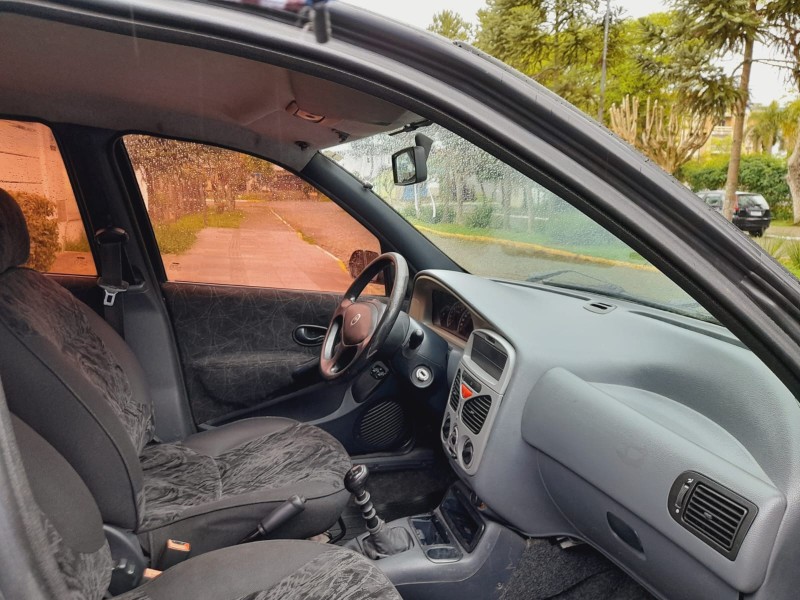 SIENA 1.3 MPI FIRE ELX 16V GASOLINA 4P MANUAL - 2003 - FARROUPILHA