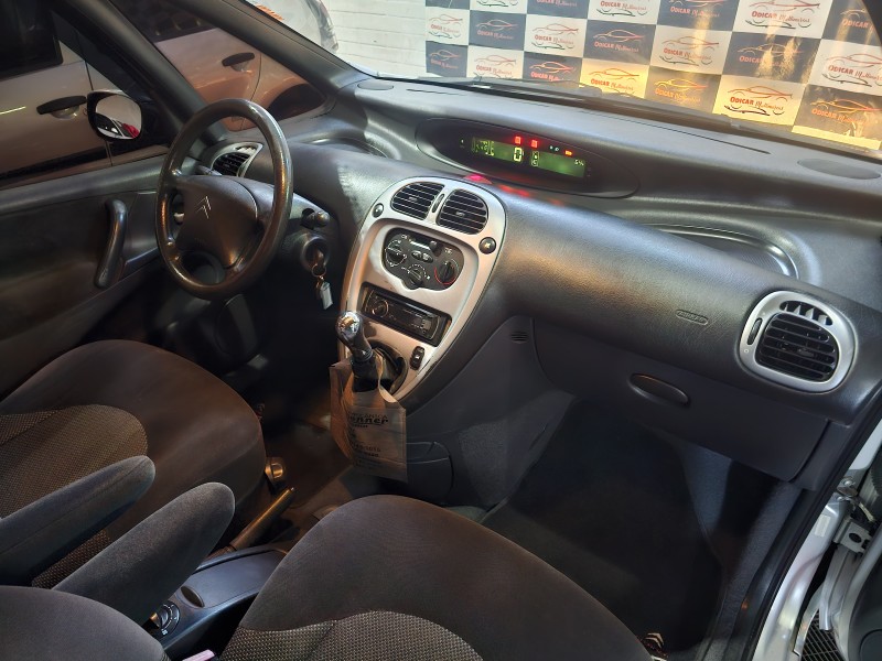 XSARA PICASSO 1.6 I GLX 16V FLEX 4P MANUAL - 2010 - CAXIAS DO SUL