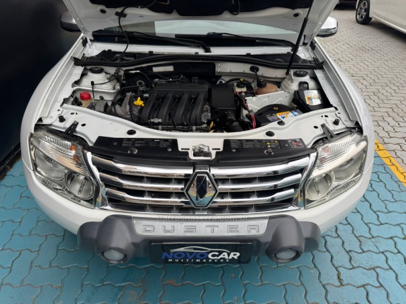 DUSTER 1.6 DYNAMIQUE 4X2 16V FLEX 4P MANUAL - 2013 - ESTâNCIA VELHA