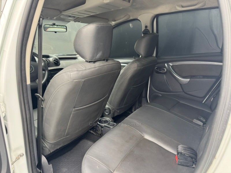 DUSTER 1.6 DYNAMIQUE 4X2 16V FLEX 4P MANUAL - 2013 - ESTâNCIA VELHA
