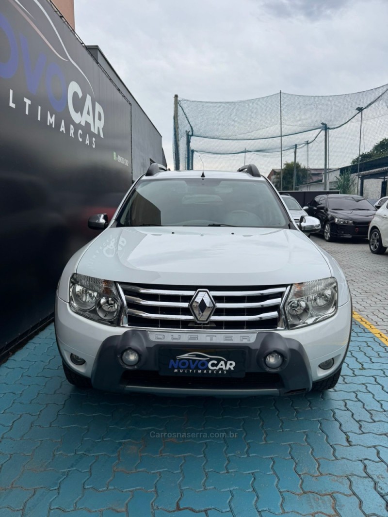 DUSTER 1.6 DYNAMIQUE 4X2 16V FLEX 4P MANUAL - 2013 - ESTâNCIA VELHA