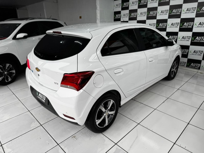 ONIX 1.4 MPFI LTZ 8V FLEX 4P AUTOMÁTICO - 2018 - CAXIAS DO SUL