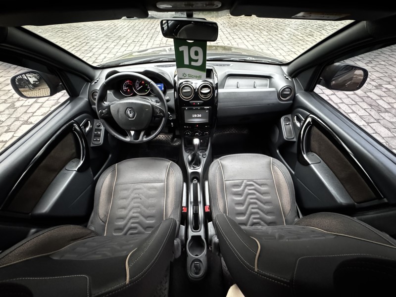 DUSTER 1.6 EXPRESSION 4X2 16V FLEX 4P AUTOMÁTICO - 2019 - CAXIAS DO SUL