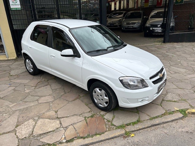 CELTA 1.0 MPFI LT 8V FLEX 4P MANUAL - 2015 - CAXIAS DO SUL
