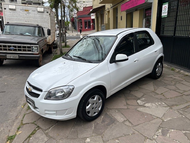 CELTA 1.0 MPFI LT 8V FLEX 4P MANUAL - 2015 - CAXIAS DO SUL