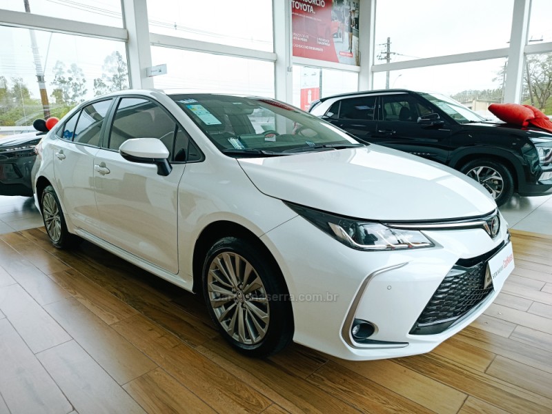COROLLA 2.0 XEI 16V FLEX 4P AUTOMÁTICO - 2024 - TAQUARA