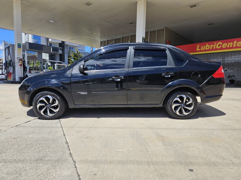 FIESTA 1.0 MPI SEDAN 8V FLEX 4P MANUAL - 2008 - CAXIAS DO SUL