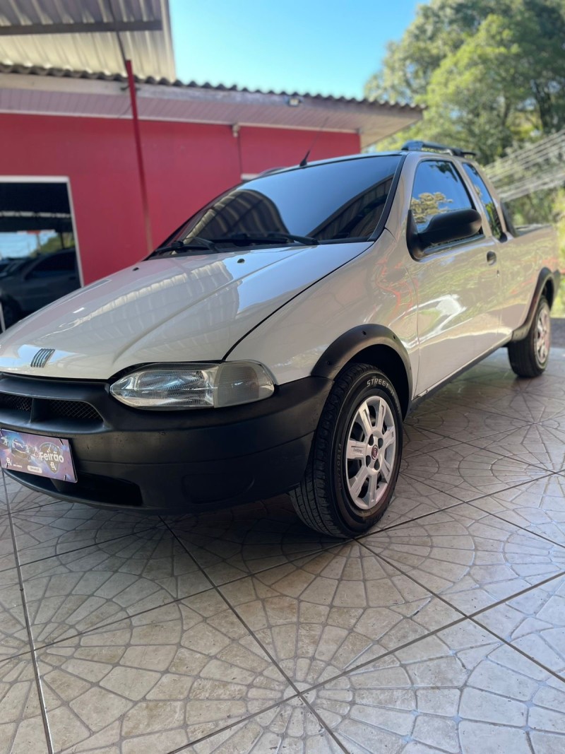 strada 1.5 mpi working ce 8v gasolina 2p manual 2001 caxias do sul