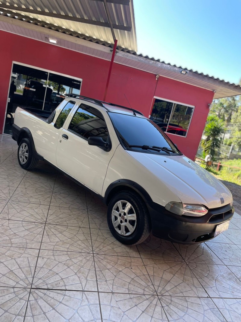 STRADA 1.5 MPI WORKING CE 8V GASOLINA 2P MANUAL - 2001 - CAXIAS DO SUL