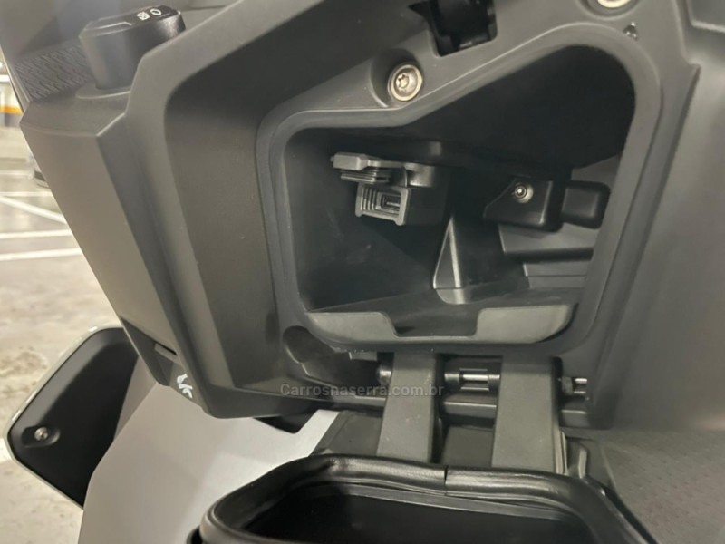 C 400 X SPORT - 2024 - CAXIAS DO SUL