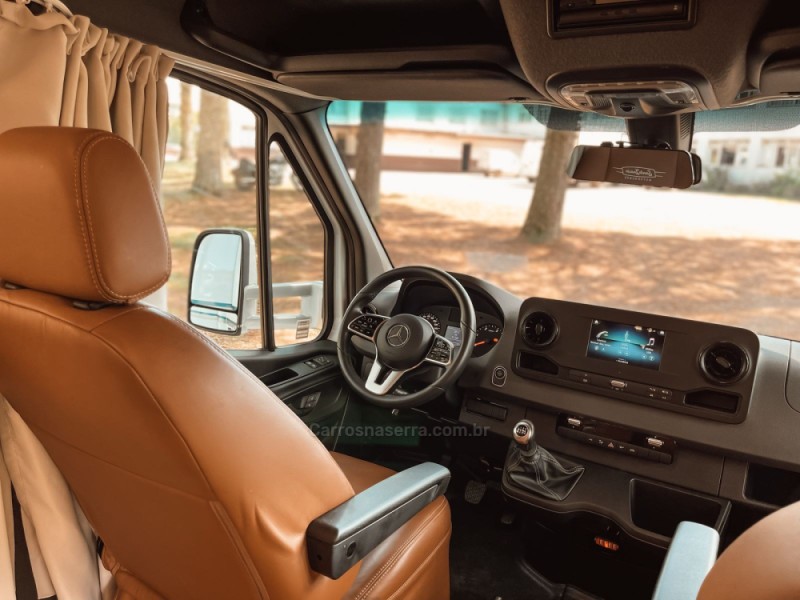 SPRINTER 2.2 CHASSI 516 EXTRA LONGO DIESEL 3P MANUAL - 2022 - CANELA