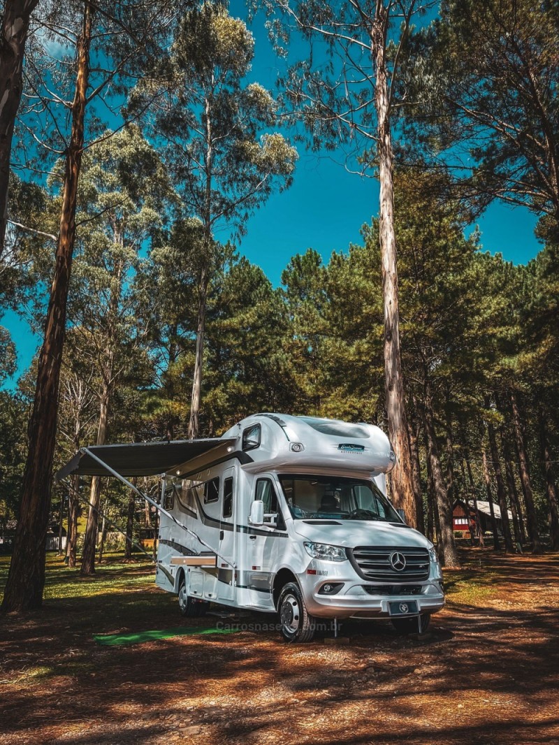 SPRINTER 2.2 CHASSI 516 EXTRA LONGO DIESEL 3P MANUAL - 2022 - CANELA