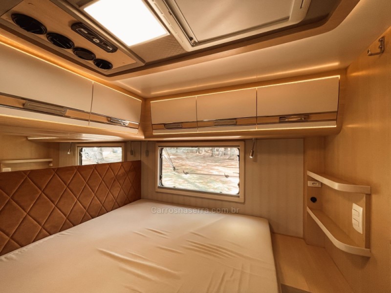 SPRINTER 2.2 CHASSI 516 EXTRA LONGO DIESEL 3P MANUAL - 2022 - CANELA