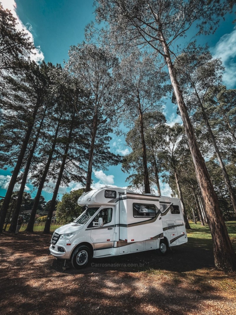 SPRINTER 2.2 CHASSI 516 EXTRA LONGO DIESEL 3P MANUAL - 2022 - CANELA