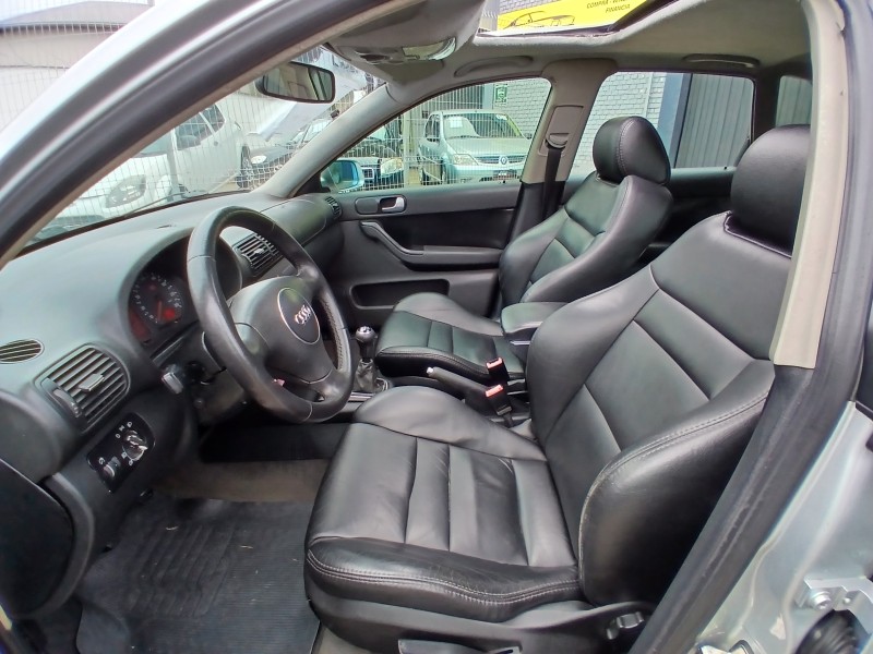 A3 1.8 20V GASOLINA 4P MANUAL - 2003 - FARROUPILHA