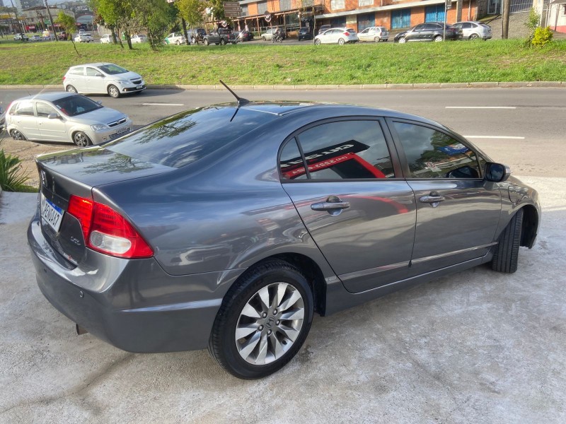 CIVIC 1.8 LXL 16V FLEX 4P AUTOMÁTICO - 2011 - CAXIAS DO SUL