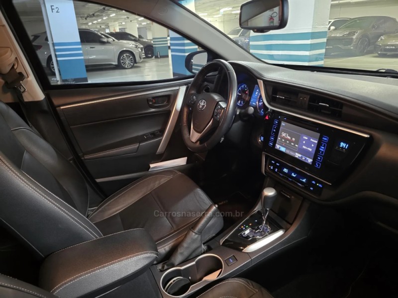 COROLLA 2.0 XEI 16V FLEX 4P AUTOMÁTICO - 2019 - PORTO ALEGRE