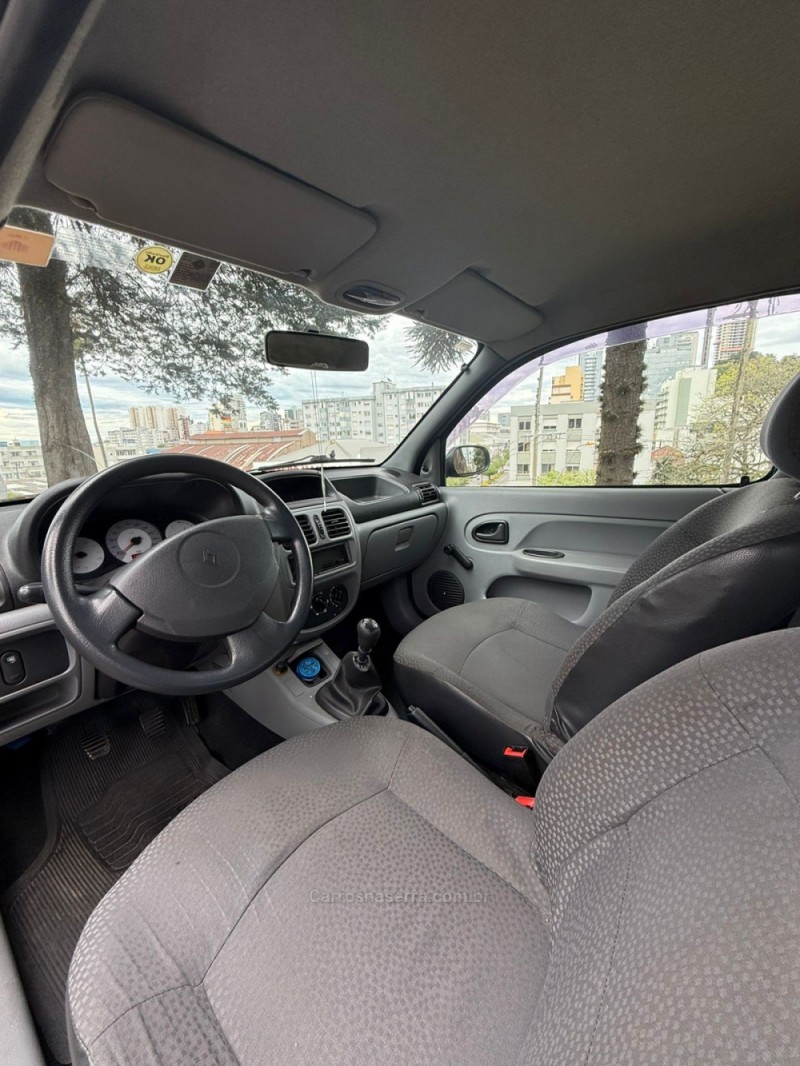CLIO 1.0 16V FLEX 2P MANUAL - 2011 - CAXIAS DO SUL
