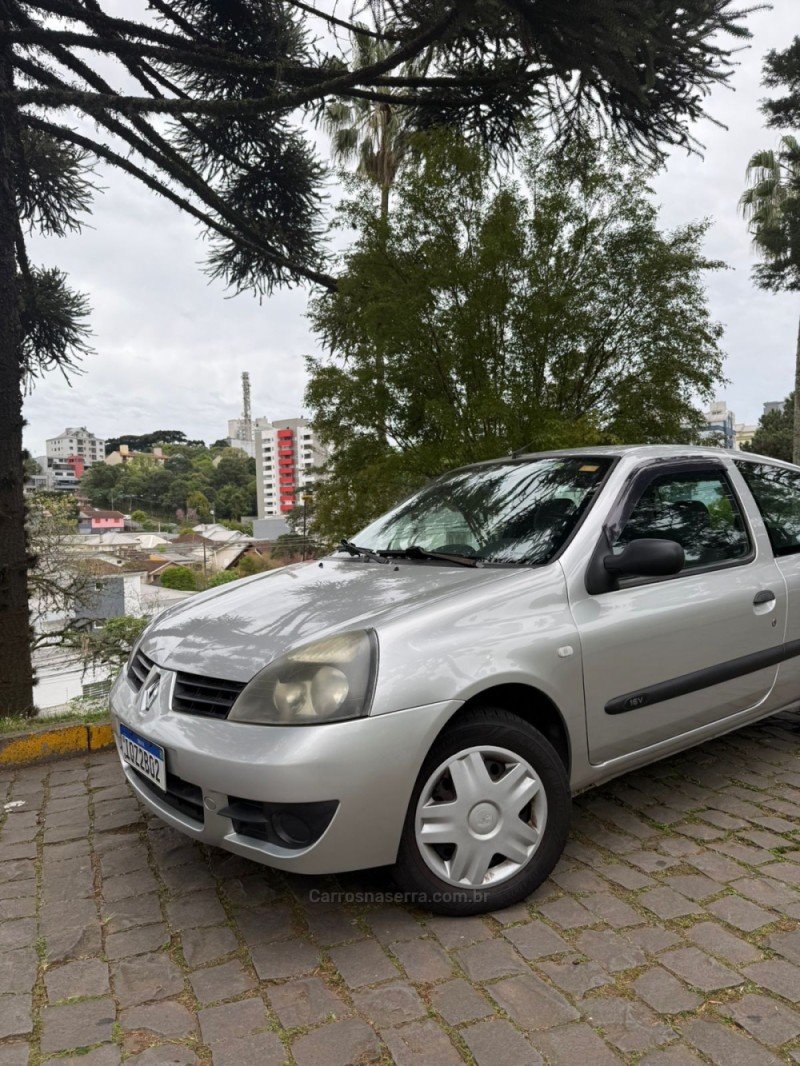 CLIO 1.0 16V FLEX 2P MANUAL - 2011 - CAXIAS DO SUL