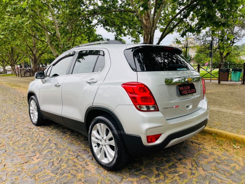 TRACKER 1.4 16V TURBO FLEX PREMIER AUTOMÁTICO - 2018 - NOVO HAMBURGO