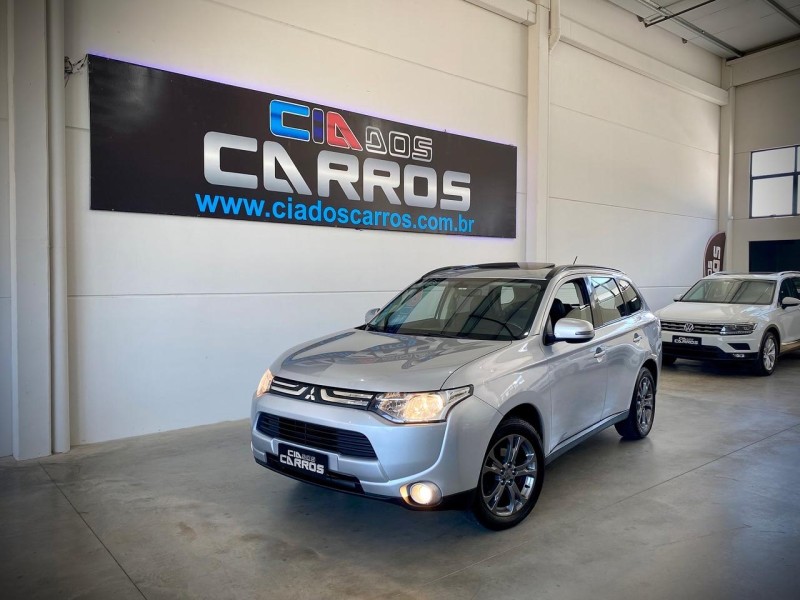 outlander 2.0 16v gasolina 4p automatico 2015 lajeado