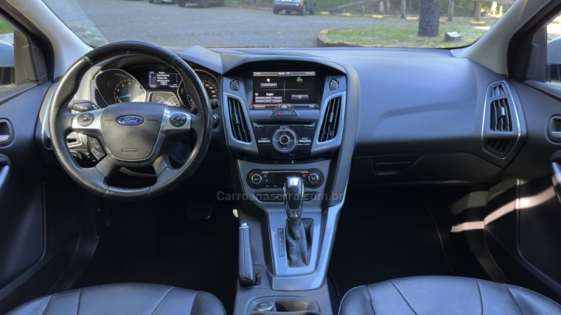 FOCUS 2.0 TITANIUM PLUS HATCH 16V FLEX 4P AUTO - 2015 - CAXIAS DO SUL