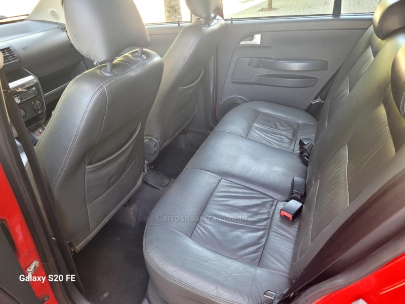 CROSSFOX 1.6 MI FLEX 8V 4P MANUAL - 2008 - NOVA PRATA