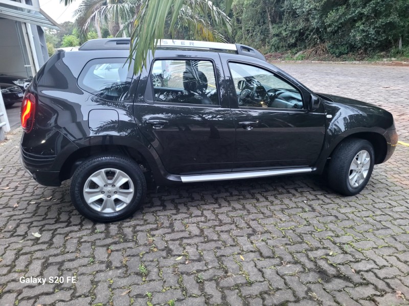 DUSTER 1.6 DYNAMIQUE 4X2 16V FLEX 4P MANUAL - 2016 - NOVA PRATA