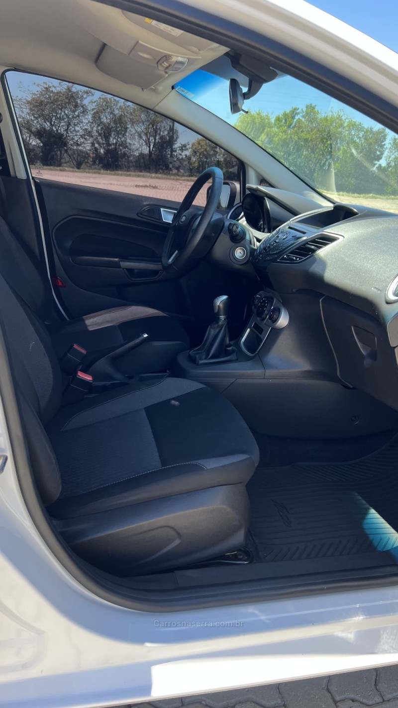 FIESTA 1.6 SE HATCH 16V FLEX 4P MANUAL - 2018 - ANTôNIO PRADO