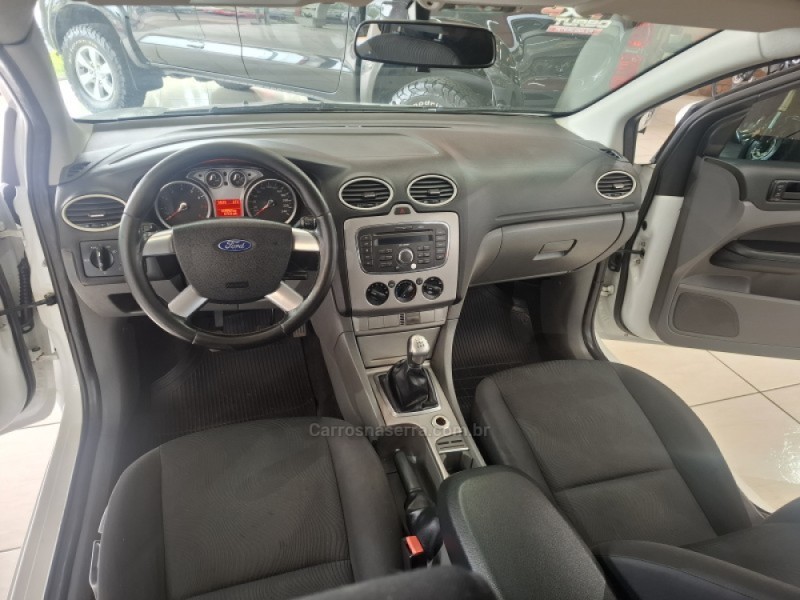 FOCUS 1.6 GLX 8V FLEX 4P MANUAL - 2013 - BENTO GONçALVES