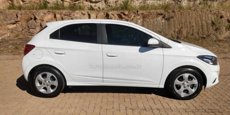 ONIX 1.4 MPFI LT 8V FLEX 4P MANUAL - 2019 - SãO MARCOS