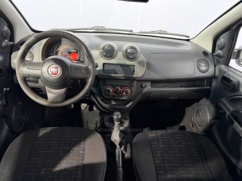 UNO 1.0 EVO VIVACE 8V FLEX 4P MANUAL - 2013 - VACARIA