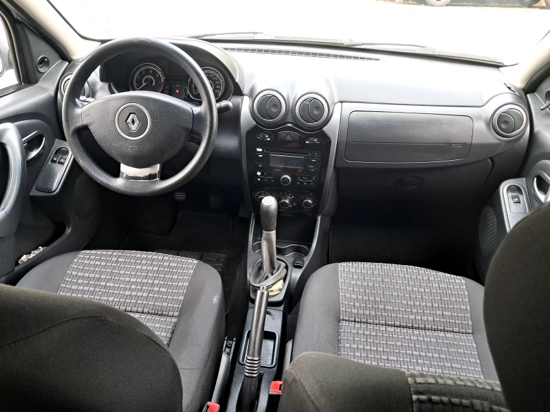 SANDERO 1.0 EXPRESSION 16V FLEX 4P MANUAL - 2014 - CAXIAS DO SUL