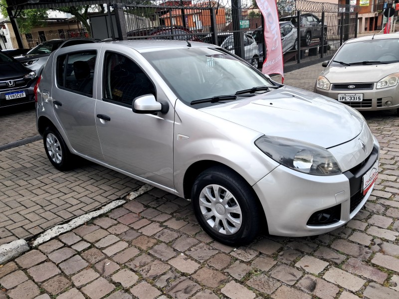 SANDERO 1.0 EXPRESSION 16V FLEX 4P MANUAL - 2014 - CAXIAS DO SUL