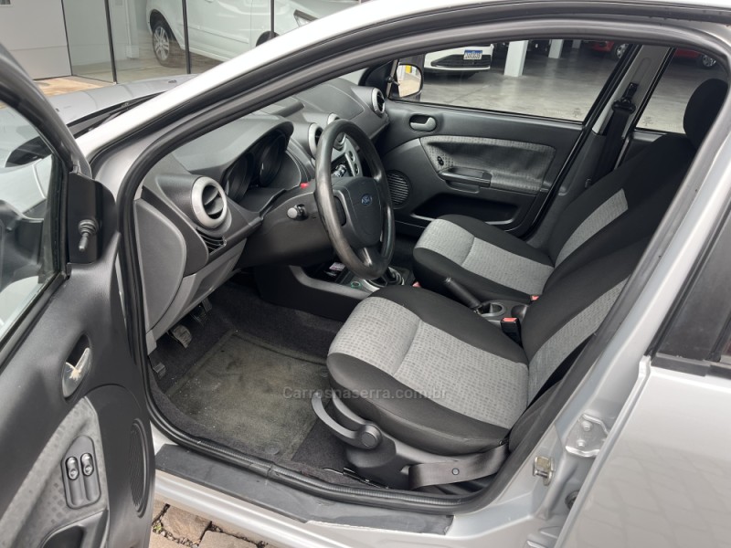 FIESTA 1.6 MPI SEDAN 8V FLEX 4P MANUAL - 2014 - VERANóPOLIS
