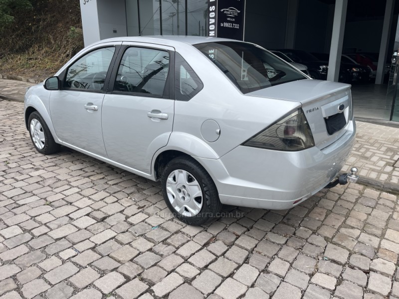 FIESTA 1.6 MPI SEDAN 8V FLEX 4P MANUAL - 2014 - VERANóPOLIS