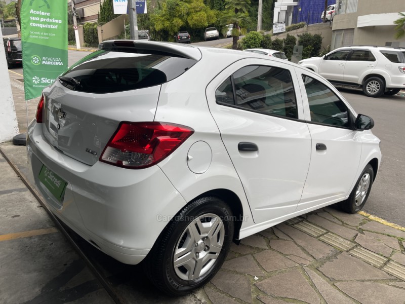 ONIX 1.0 MPFI LT 8V FLEX 4P MANUAL - 2016 - BENTO GONçALVES