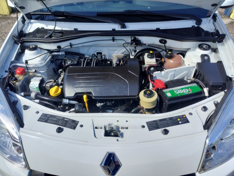 SANDERO 1.0 EXPRESSION 16V FLEX 4P MANUAL - 2013 - CAXIAS DO SUL