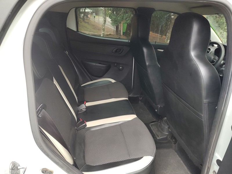 KWID 1.0 12V SCE FLEX INTENSE MANUAL - 2018 - CAXIAS DO SUL