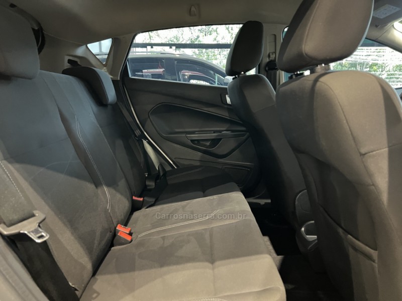 FIESTA 1.6 SE HATCH 16V FLEX 4P AUTOMÁTICO - 2015 - CAXIAS DO SUL