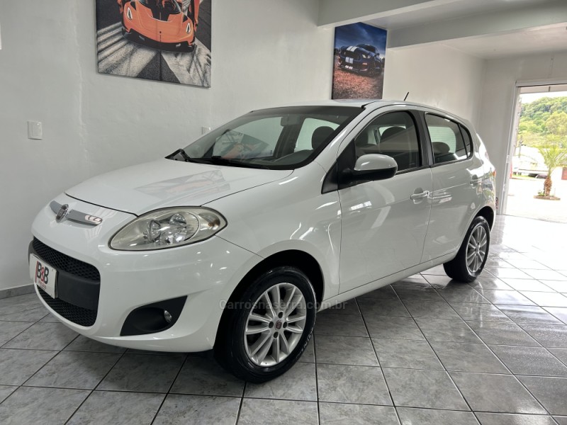 PALIO 1.6 MPI ESSENCE 16V FLEX 4P MANUAL