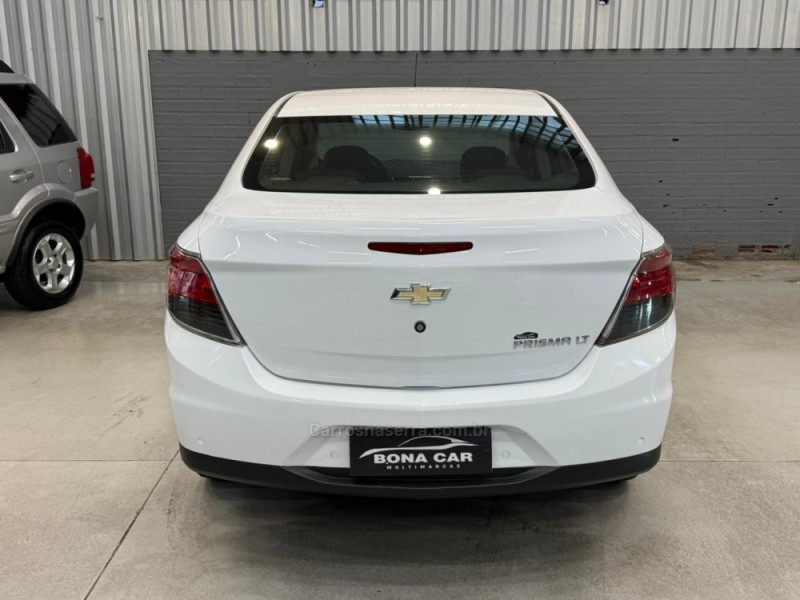 PRISMA 1.4 MPFI LT 8V FLEX 4P MANUAL - 2015 - CAXIAS DO SUL