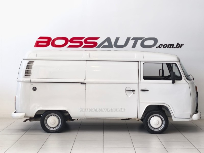 KOMBI 1.4 MI FURGÃO 8V FLEX 3P MANUAL - 2012 - CAXIAS DO SUL